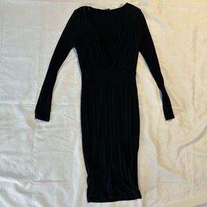 Emprada Stretchy Black V-Neck Dress - SIZE SMALL